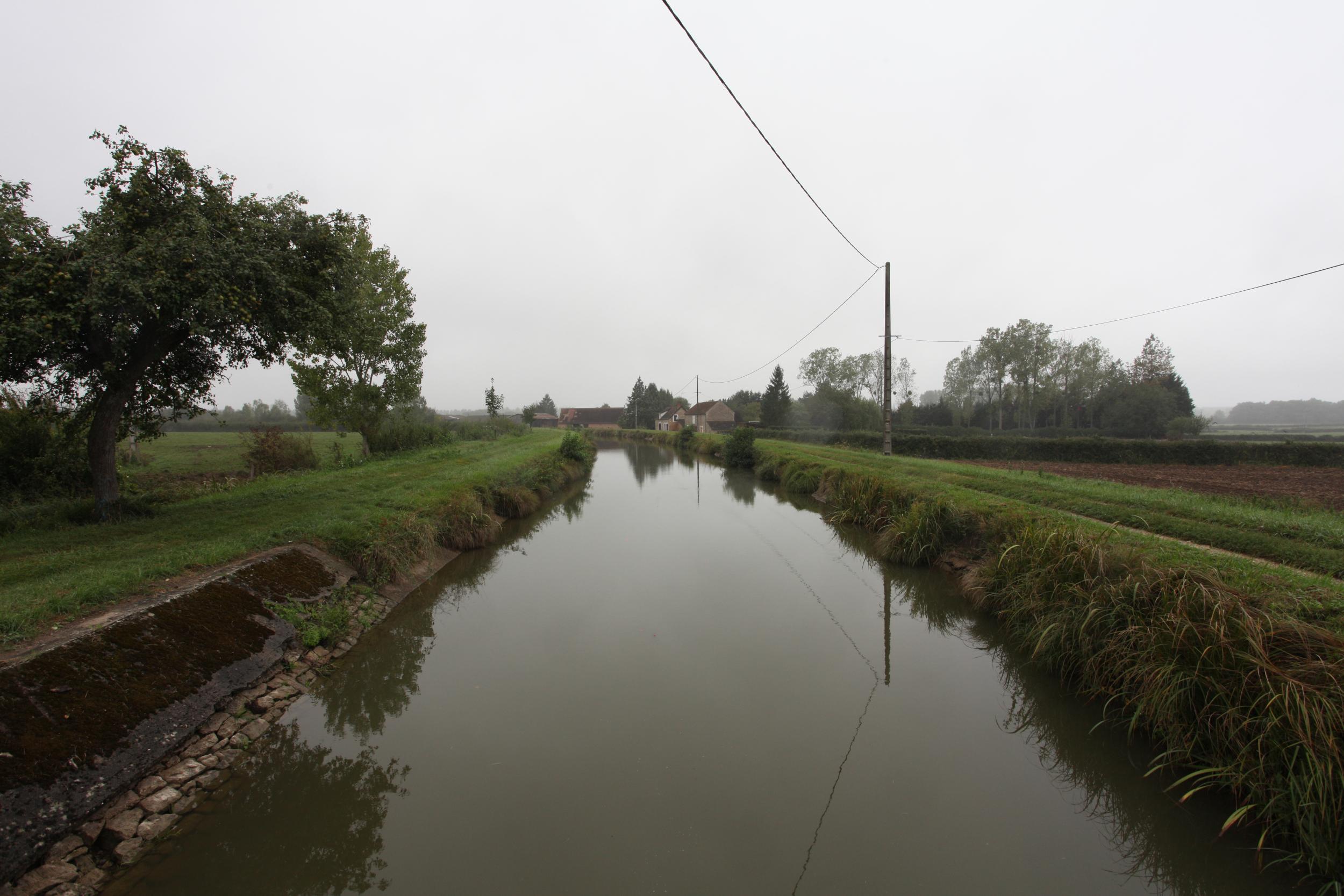 Sluis le Rhimbé, Canal de Berry