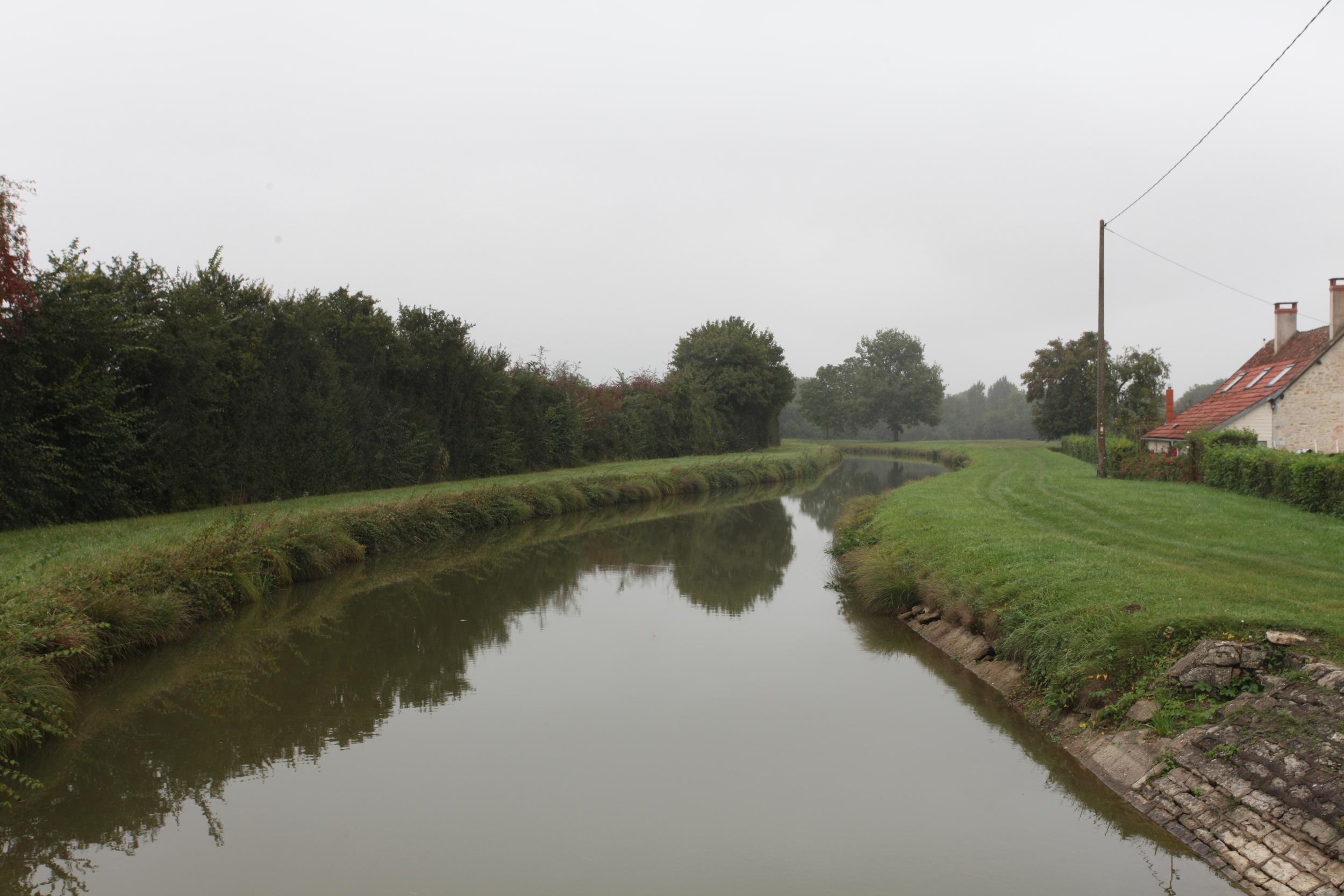 Sluis le Rhimbé, Canal de Berry