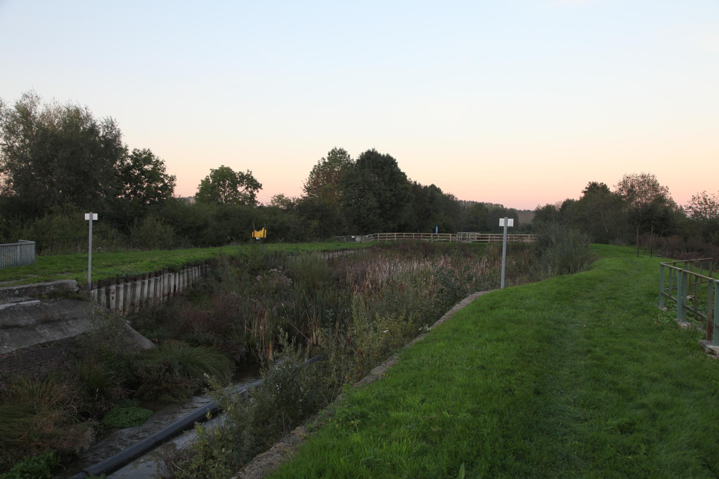 Pont Canal de Vadencourt 2010