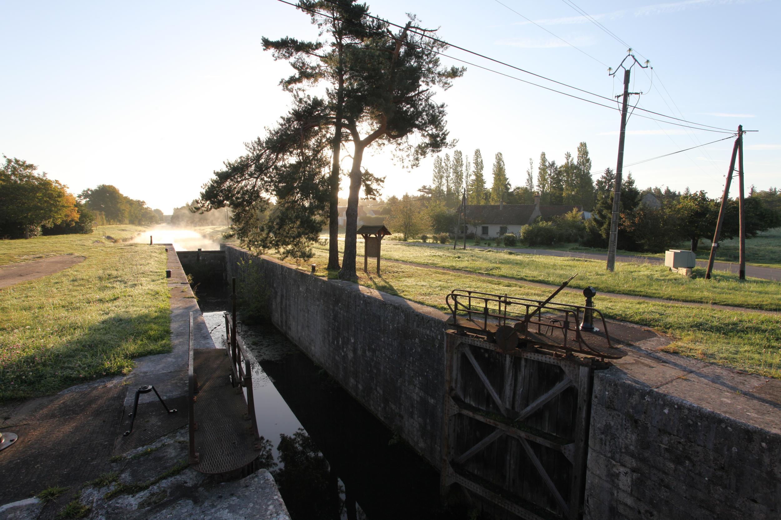 Sluis Combreux, Canal d'Orleans