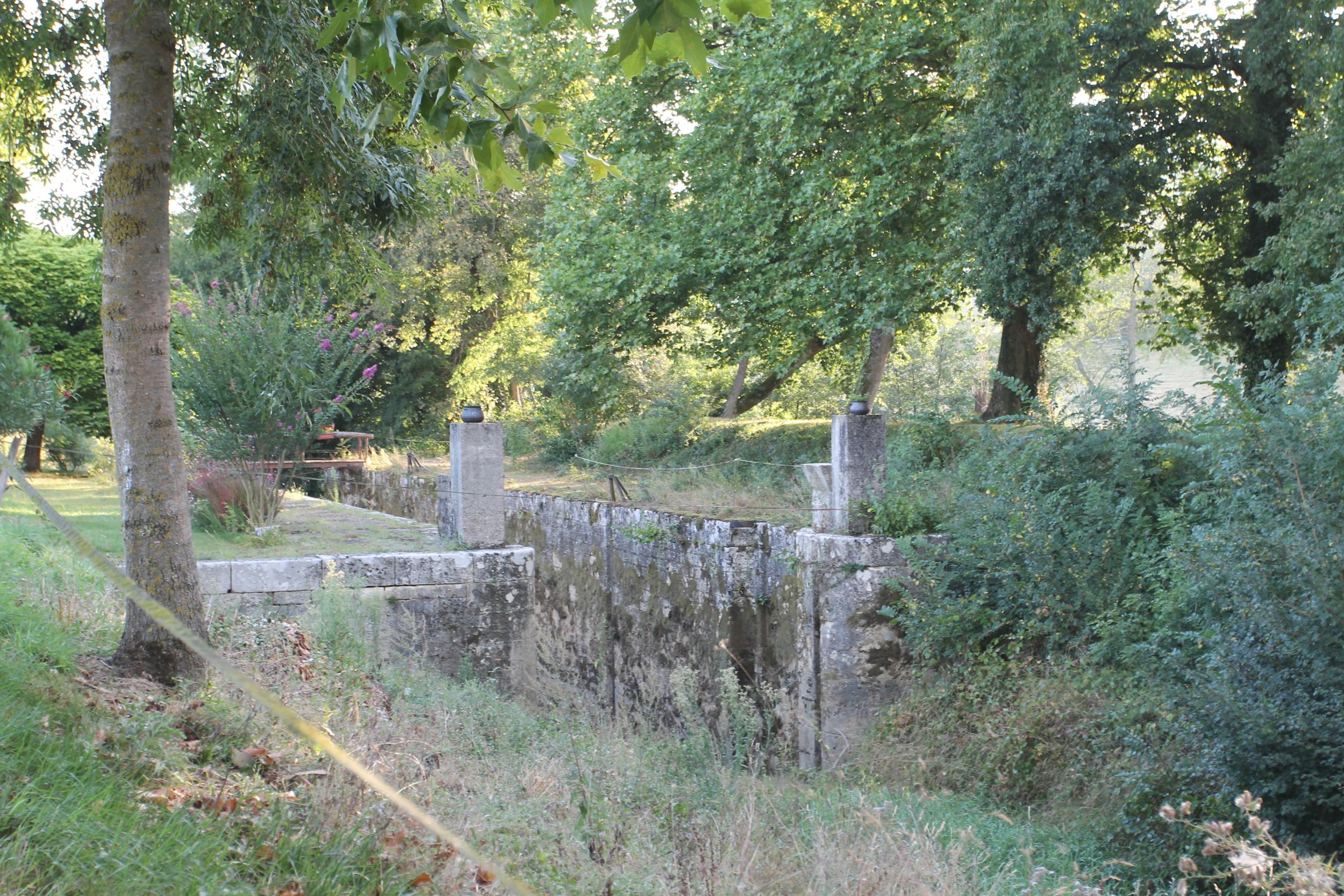 Sluis Moulin de Bonas, Baïse