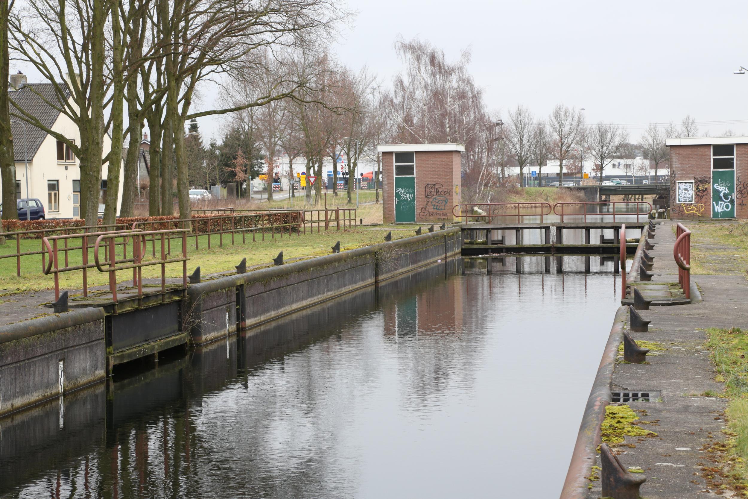 Sluis Dieren Apeldoornsch kanaal