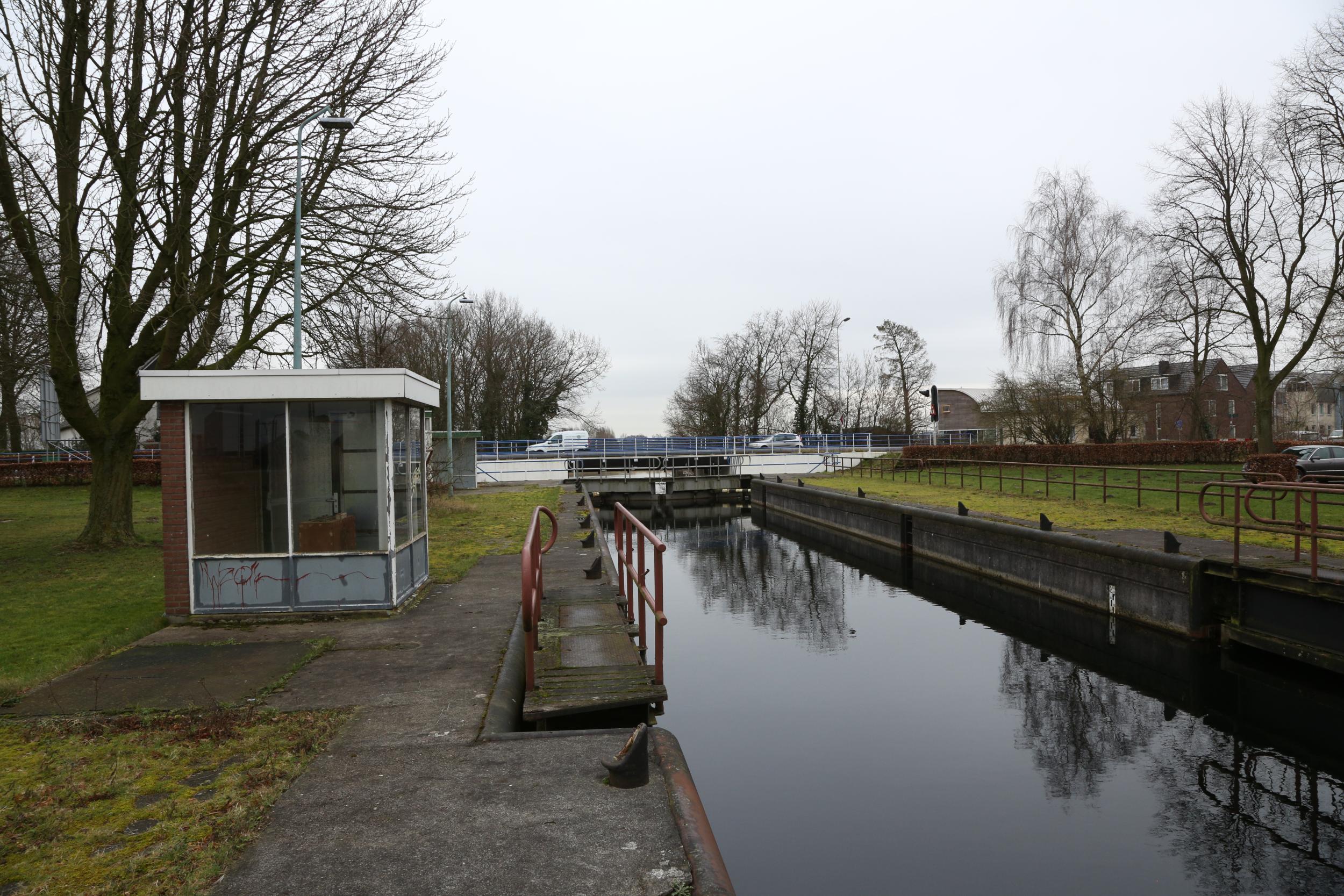 Sluis Dieren Apeldoornsch kanaal