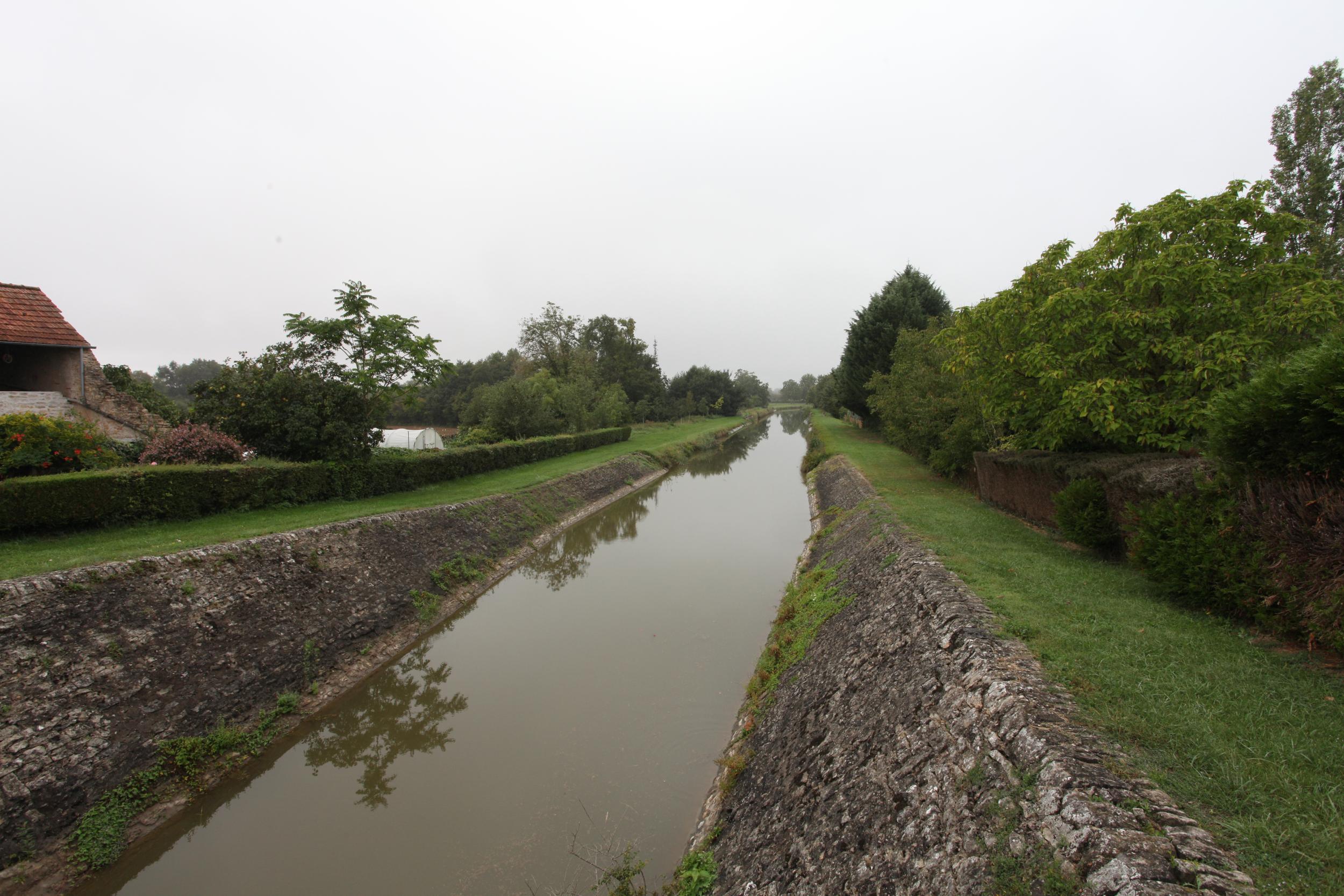 Sluis le Rhimbé, Canal de Berry