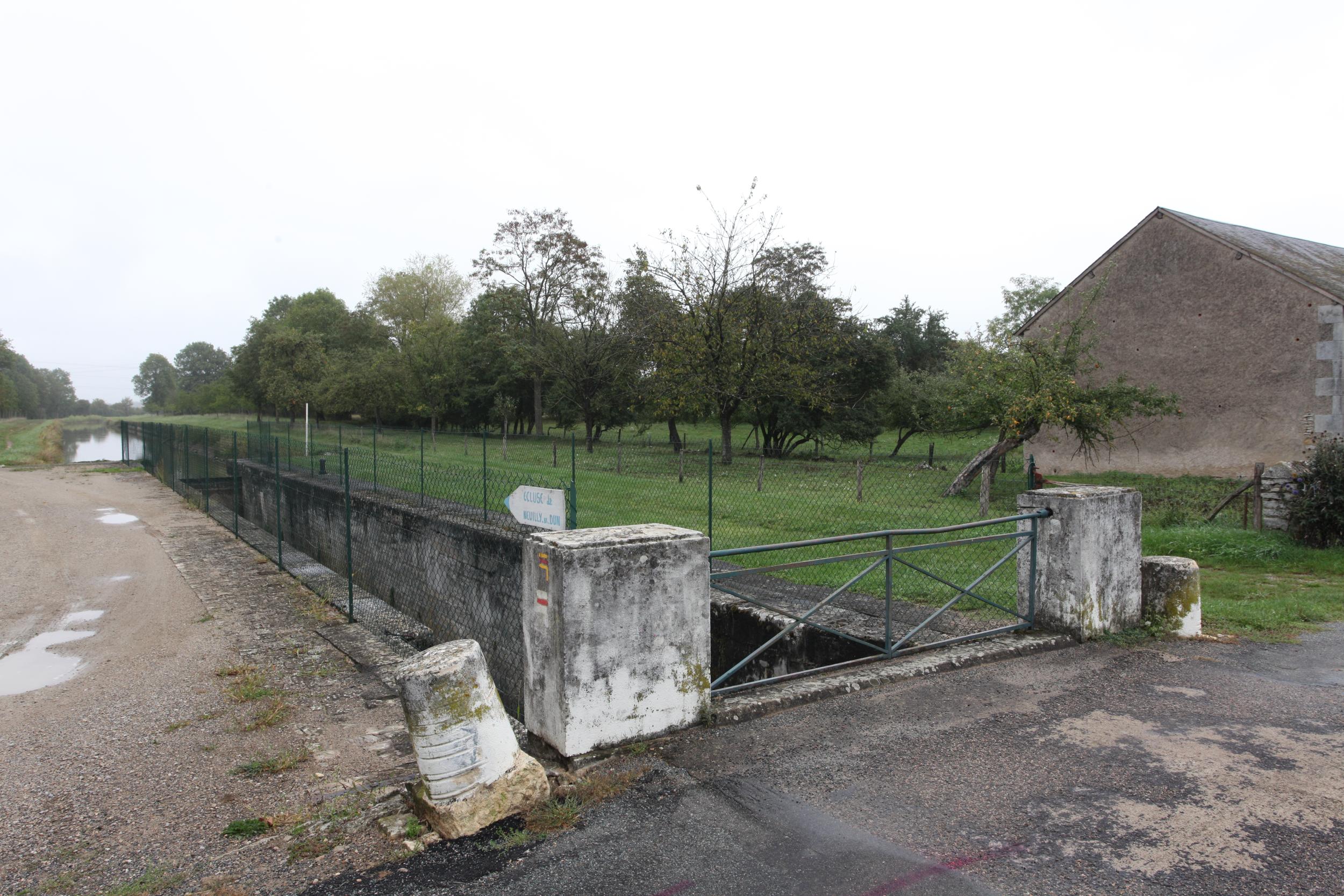 Sluis le Rhimbé, Canal de Berry