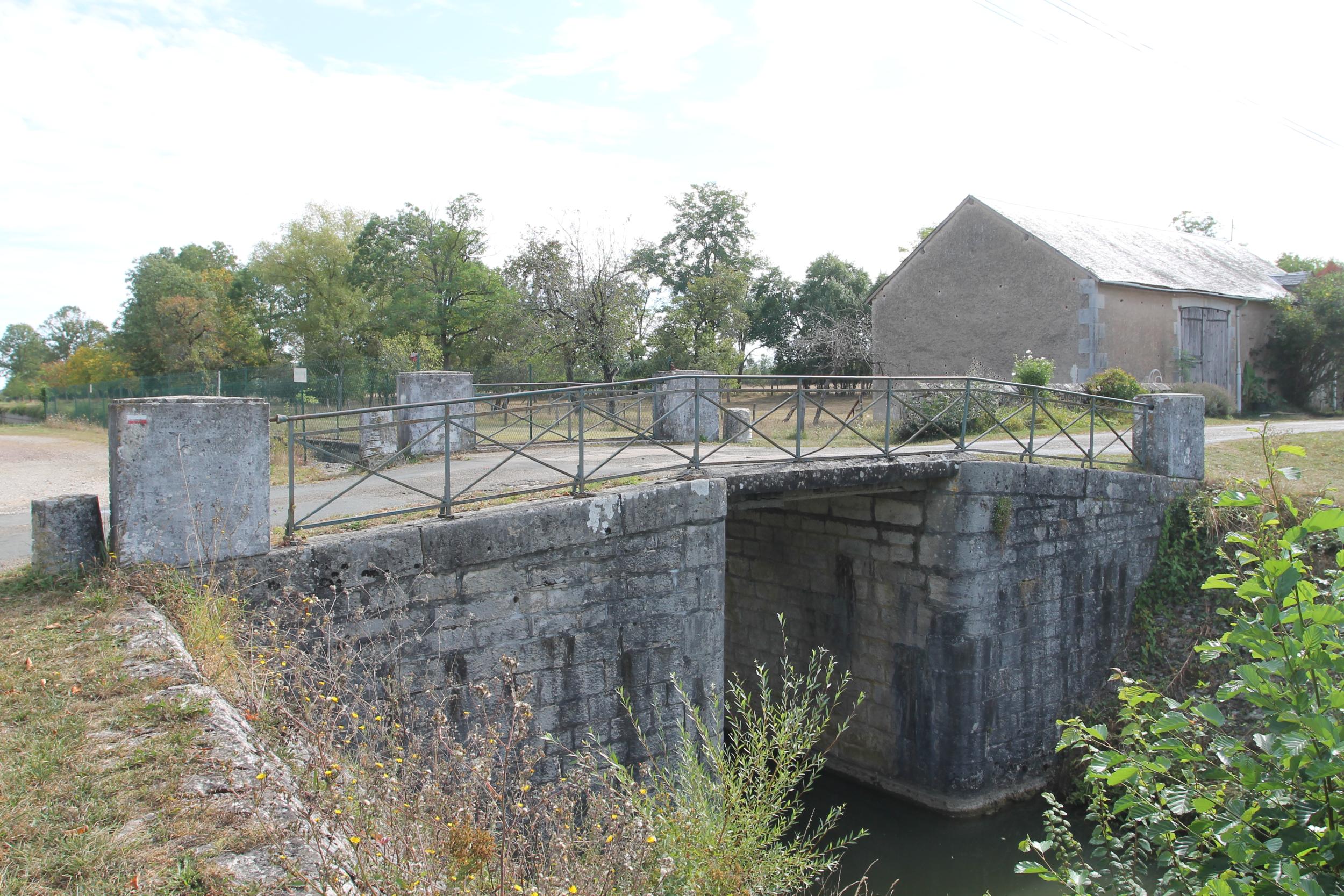 Sluis le Rhimbé, Canal de Berry