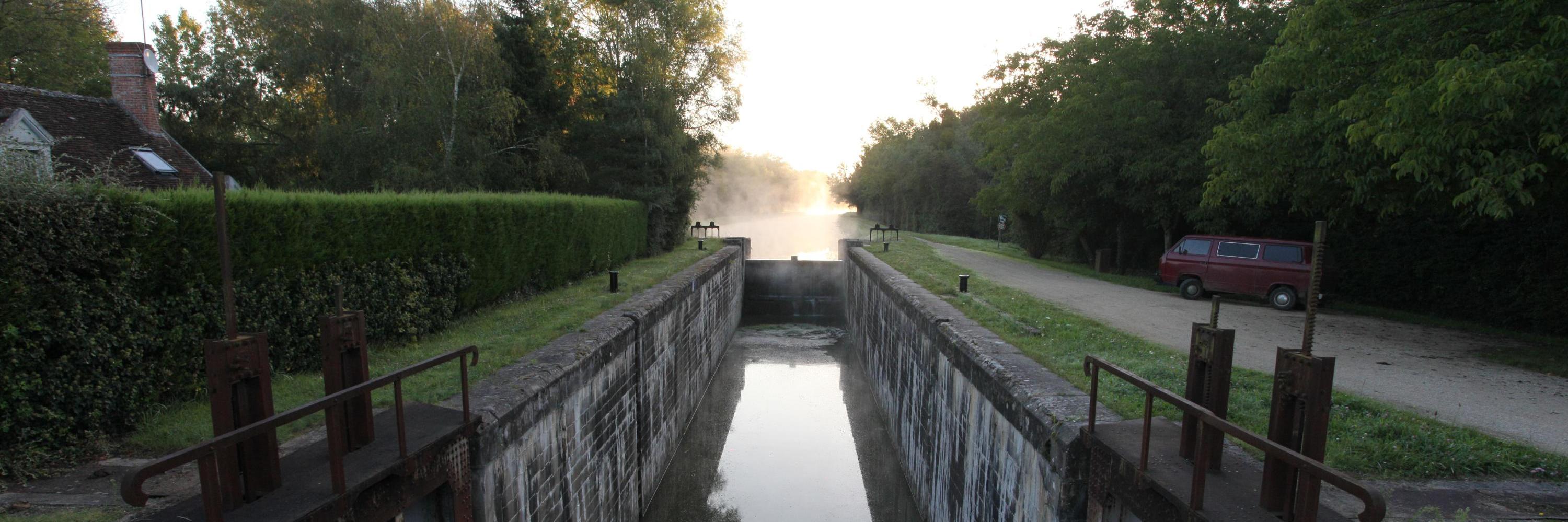 Sluis la Chênetière, Canal d'Orleans